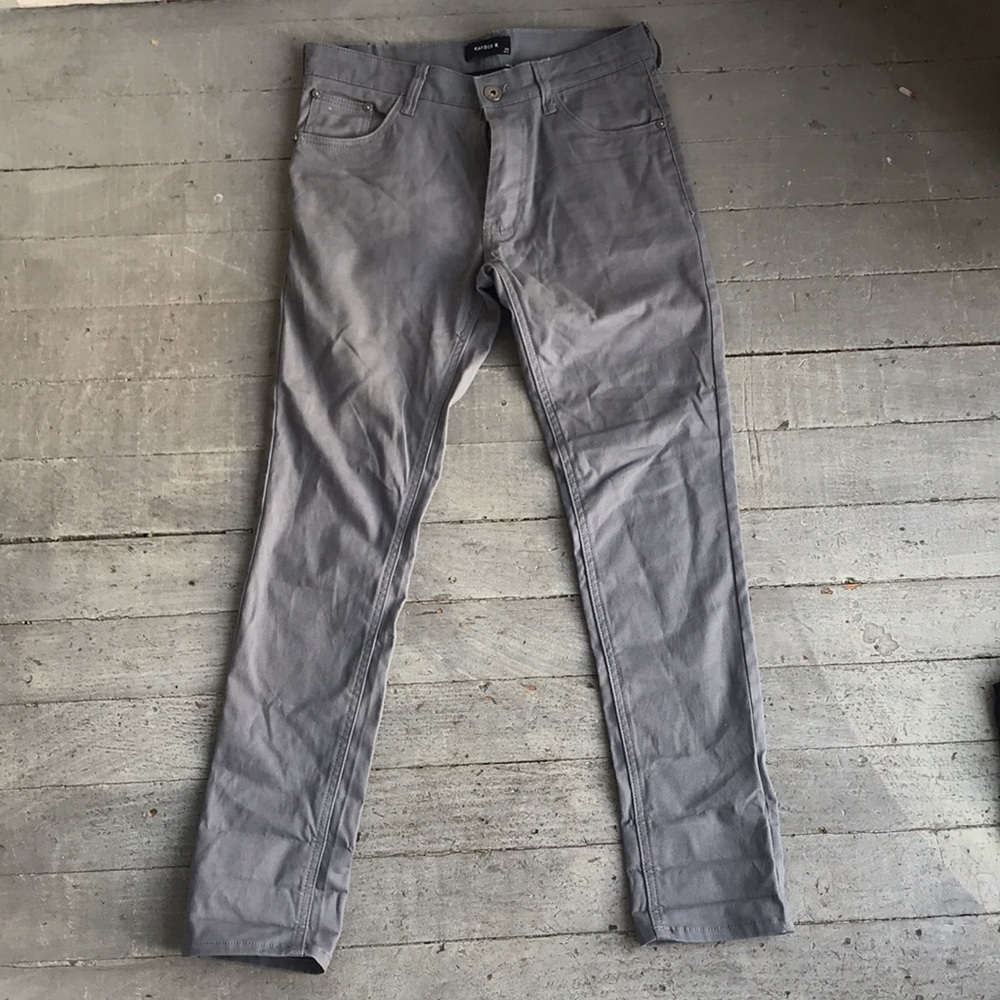 Kayden K Slim Gray Pants Men’s Size 30x31